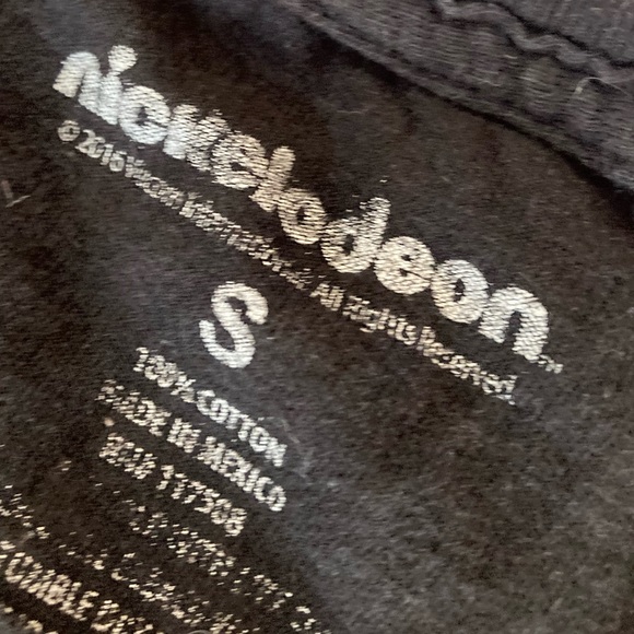 Nickelodeon Good Burger Hot Topic t shirt - Picture 3 of 3